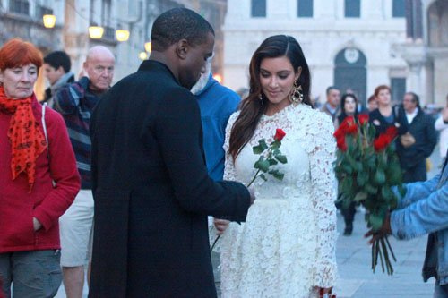 Kanye West Proposed To Kim Kardashain, And She Said Yes [PHOTO]